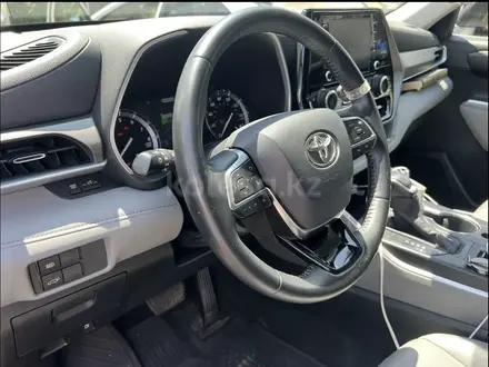 Toyota Highlander 2020 года за 16 900 000 тг. в Алматы – фото 6