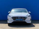 Hyundai Sonata 2023 года за 12 170 000 тг. в Алматы – фото 2