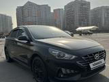 Hyundai i30 2023 года за 9 300 000 тг. в Алматы