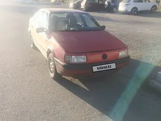Volkswagen Passat, 1989
