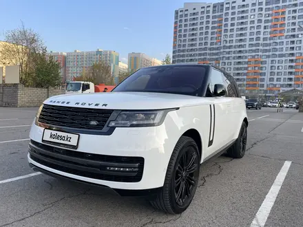 Land Rover Range Rover 2022 годаүшін112 000 000 тг. в Алматы – фото 3