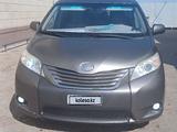 Toyota Sienna 2016 года за 8 000 000 тг. в Уральск