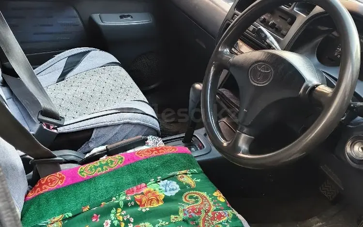 Toyota RAV4 1995 года за 3 100 000 тг. в Астана