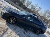 Toyota Camry 2019 годаfor8 000 000 тг. в Уральск – фото 4