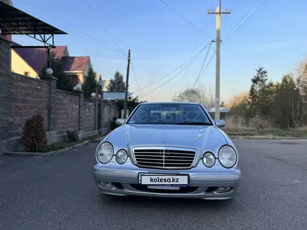 Mercedes-Benz E 320 2001 года за 7 700 000 тг. в Алматы – фото 3