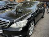 Mercedes-Benz S 500 2007 года за 7 200 000 тг. в Алматы – фото 2