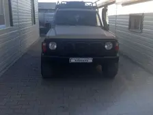 Nissan Patrol, 1995