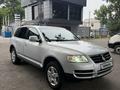 Volkswagen Touareg 2004 года за 4 000 000 тг. в Алматы – фото 7