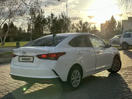 Hyundai Accent 2021 года за 7 800 000 тг. в Усть-Каменогорск – фото 5