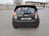 Chevrolet Spark 2010 года за 3 200 000 тг. в Шымкент – фото 4