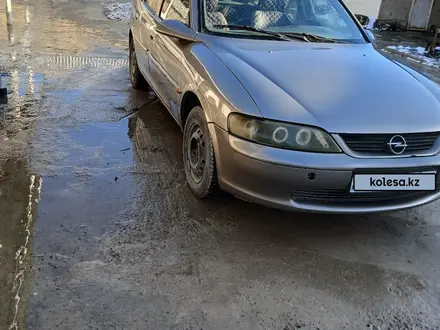 Opel Vectra 1999 года за 800 000 тг. в Актау – фото 3