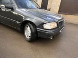 Mercedes-Benz C 220 1993 годаfor1 549 000 тг. в Астана – фото 5