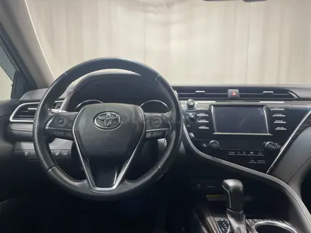 Toyota Camry Prestige 2019 года за 11 400 000 тг. в Алматы – фото 9