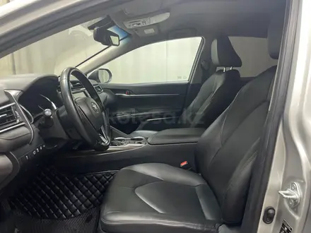 Toyota Camry Prestige 2019 года за 11 400 000 тг. в Алматы – фото 12