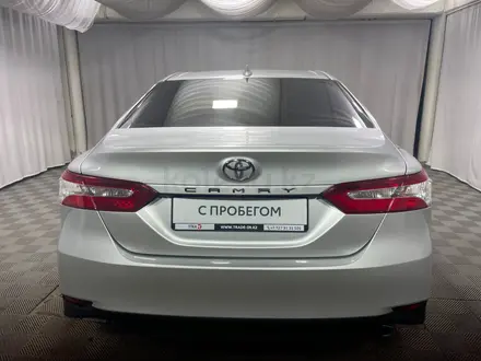 Toyota Camry Prestige 2019 года за 11 400 000 тг. в Алматы – фото 4