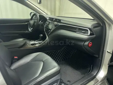 Toyota Camry Prestige 2019 года за 11 400 000 тг. в Алматы – фото 6