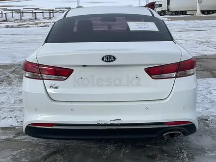 Kia K5 2016 года за 5 300 000 тг. в Алматы – фото 3