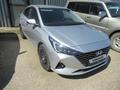 Hyundai Accent 2022 года за 8 560 500 тг. в Актобе – фото 2