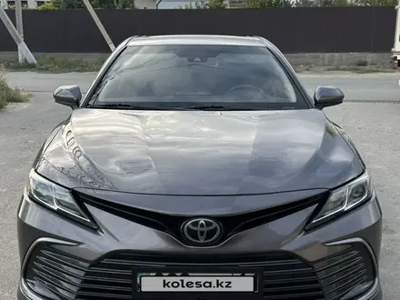 Toyota Camry 2021 года за 13 500 000 тг. в Кызылорда