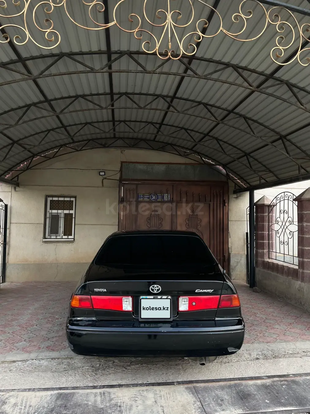 Toyota Camry, 1999