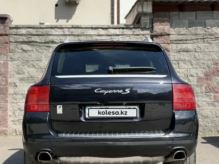 Porsche Cayenne 2004 года за 5 000 000 тг. в Алматы – фото 12