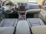 Toyota Highlander 2011 года за 12 000 000 тг. в Алматы