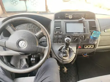 Volkswagen Caravelle 2009 года за 7 000 000 тг. в Алматы – фото 6