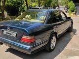 Mercedes-Benz E 220 1994 годаfor2 900 000 тг. в Алматы – фото 3