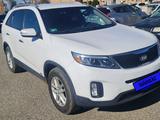 Kia Sorento 2014 года за 4 900 000 тг. в Уральск – фото 2