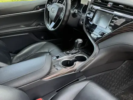 Toyota Camry 2019 года за 10 900 000 тг. в Астана – фото 8