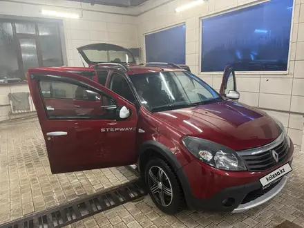 Renault Sandero Stepway 2014 года за 4 650 000 тг. в Астана – фото 13