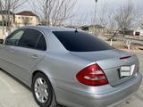 Mercedes-Benz E 320 2003 годаүшін4 000 000 тг. в Жанаозен – фото 3