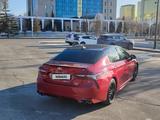 Toyota Camry 2021 годаүшін15 000 000 тг. в Астана – фото 3