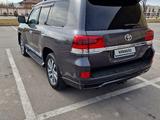 Toyota Land Cruiser 2017 года за 32 000 000 тг. в Алматы – фото 4