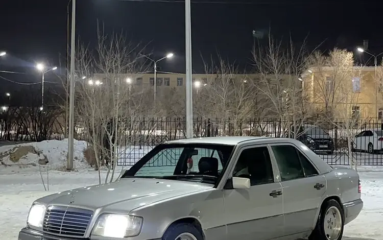 Mercedes-Benz E 220 1993 годаfor2 000 000 тг. в Алматы