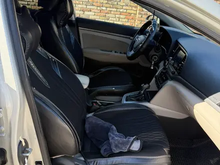 Hyundai Elantra 2016 года за 7 000 000 тг. в Караганда – фото 7