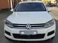 Volkswagen Touareg 2010 года за 8 500 000 тг. в Алматы – фото 2