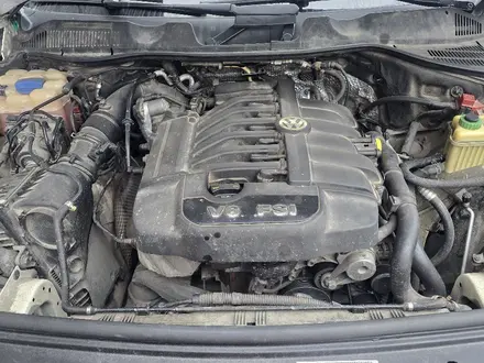 Volkswagen Touareg 2010 года за 8 500 000 тг. в Алматы – фото 6