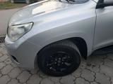 Toyota Land Cruiser Prado 2010 годаfor12 500 000 тг. в Алматы – фото 2