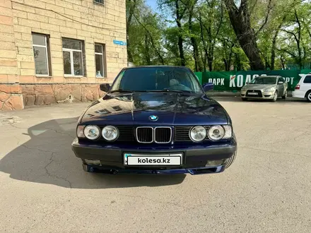 BMW 520 1993 года за 3 500 000 тг. в Алматы – фото 2