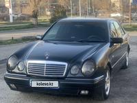 Mercedes-Benz E 280 1996 года за 3 200 000 тг. в Караганда