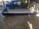 Задний бампер Мерседес 124 с партрониками за 35 000 тг. в Темиртау – фото 3
