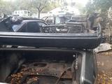 Задний бампер Мерседес 124 с партрониками за 35 000 тг. в Темиртау – фото 5