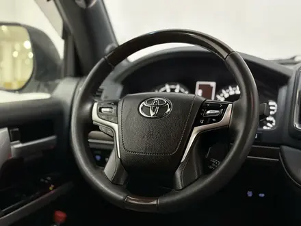 Toyota Land Cruiser 2017 года за 33 000 000 тг. в Актау – фото 9