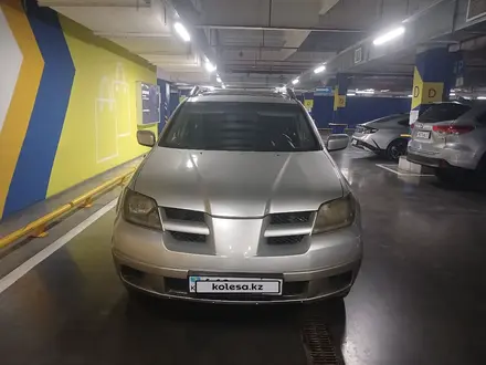 Mitsubishi Outlander 2004 года за 4 000 000 тг. в Шымкент