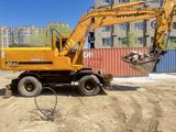 Hyundai  КолёсныйHYUNDAI R200 w7 ROBEX 2011 года за 25 000 000 тг. в Астана