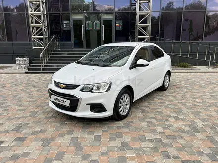 Chevrolet Aveo 2018 года за 5 300 000 тг. в Караганда – фото 3