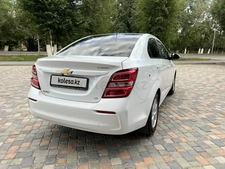Chevrolet Aveo 2018 года за 5 300 000 тг. в Караганда – фото 6