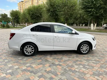 Chevrolet Aveo 2018 года за 5 300 000 тг. в Караганда – фото 8