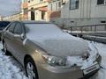 Toyota Camry 2004 годаfor4 000 000 тг. в Атырау – фото 3